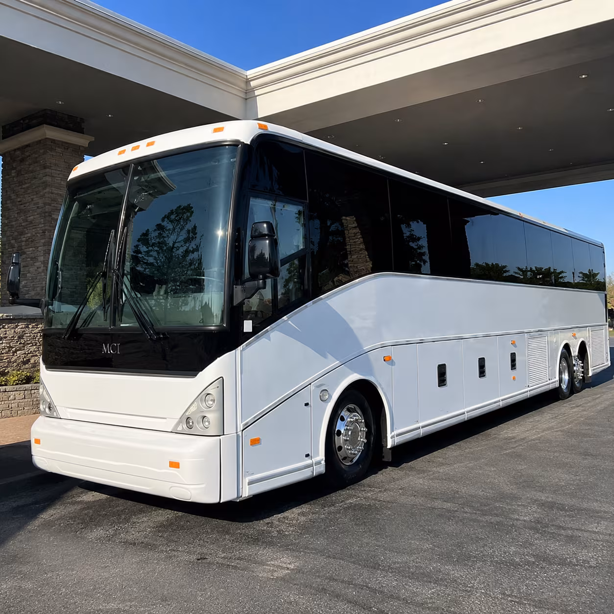 bus rental options for morgan hill trips