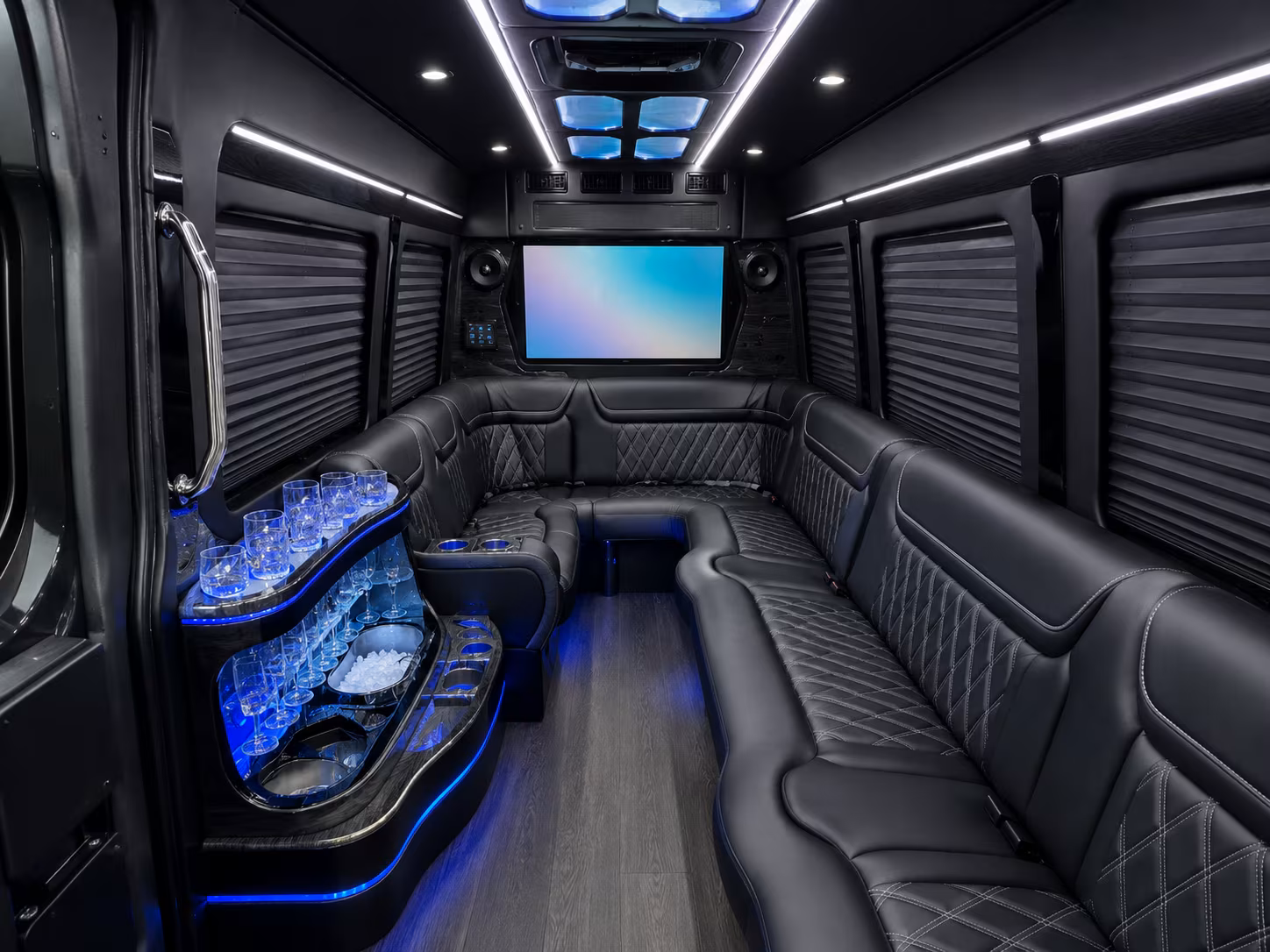 morganhillcharterbuscompany com lets you set up recurring employee shuttle service in morgan hill